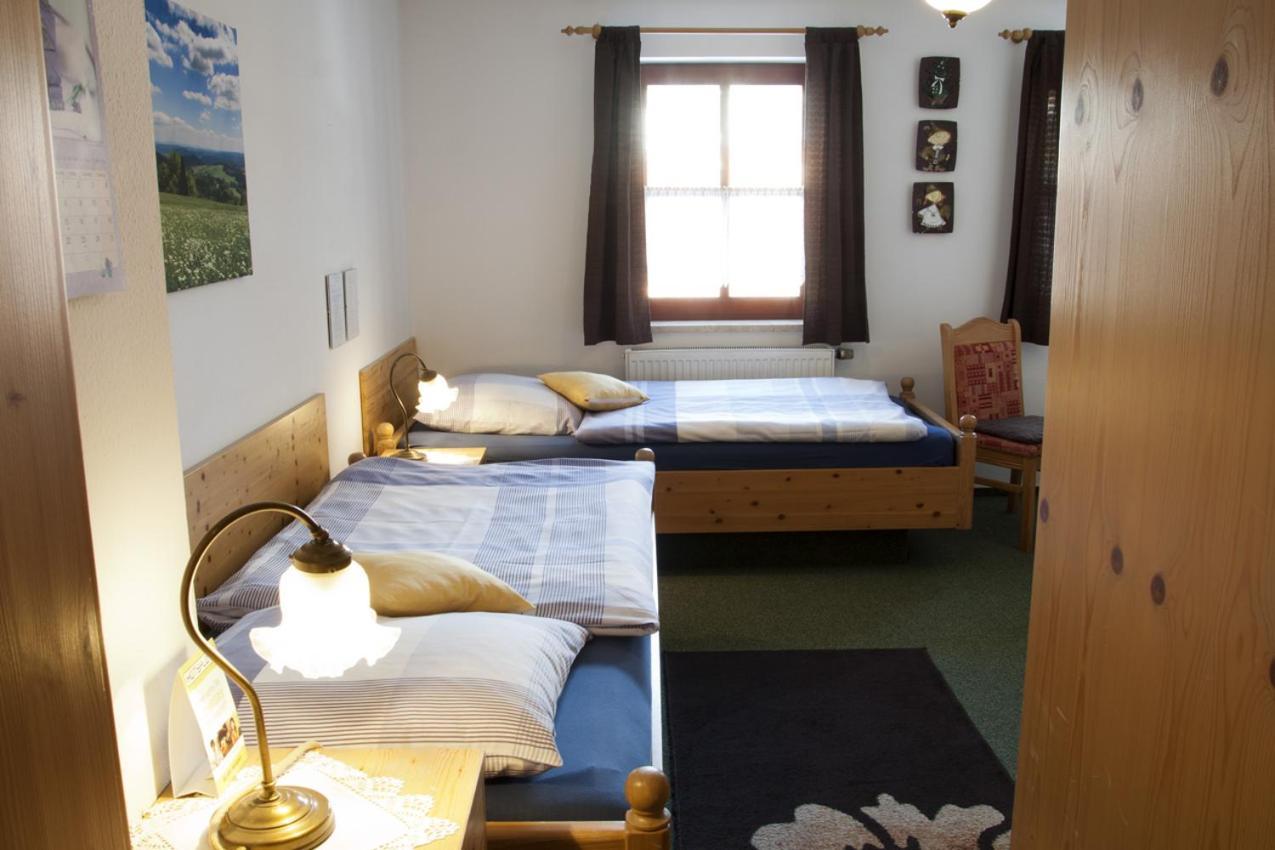 Fruehstuecks Pension Zum Postillion Klingenthal Exterior foto